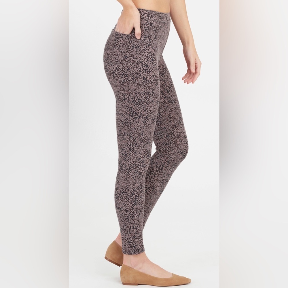 NEW SPANX - Jean-ish Leggings - Picture 3 of 13